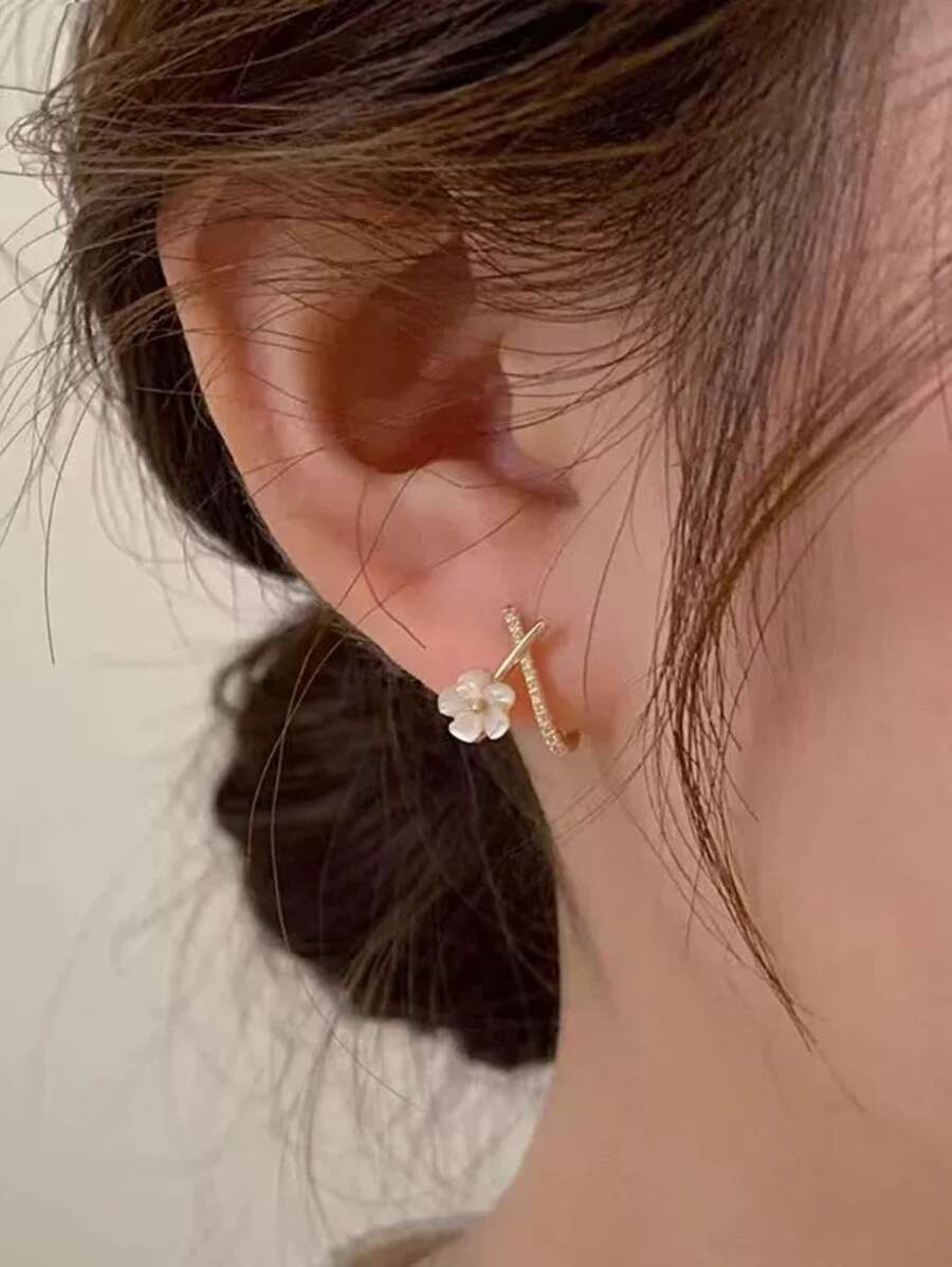1 对十字架耳钉，适合女士女孩风格优雅水晶珠宝耳环鱼尾女士耳环礼物