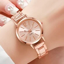 Set de 2 piezas de lujo dorado - Reloj de mujer y pulsera Love de acero inoxidable, un regalo para mujeres