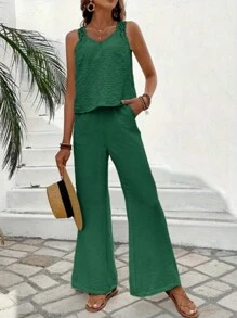 Solid Color Holiday Jumpsuit, Contrast Lace V-Neck Tank Top And High-Waisted Stretch Wide-Leg Pants - Green - View 4
