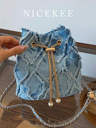 Korean Style Rhombus Fringe One Shoulder Bag, Minimalist Fashion, High Quality, Elegant And Versatile Crossbody Bucket Bag Design, Suitable For Daily Wear, Dates And Formal Occasions