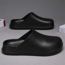 Men's Chef Shoes, Closed-Toe Sandals, Breathable Slip-On Clogs, Non-Slip, Comfortable, Lightweight, Soft, Suitable For Kitchen Work, Fashion Black, Plus Size