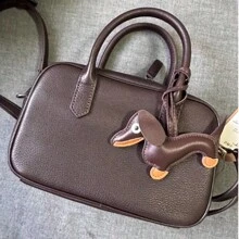 Fashionable Dachshund PU Leather Keychain, Women Bag Charm Keyring Gift - Multicolor - View 4