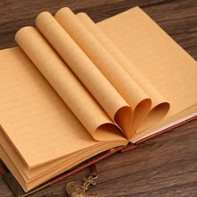 One Copy/Two Copies/Three Copies/Five Copies/Six Copies/Gift Box Version/Retro Soft Leather Hardcover Notebook With 200 Pages. It Features A Hollowed-Out Design On The Cover, A Satin Ribbon Bookmark, An Anchor Decoration, Metal Edges For Fixation, Eye-Protection Paper. It Is Suitable For Office Business, Campus Life, Daily Use And As A Holiday Gift. It's A High-Quality Notebook For Office Meetings, A Diary, A Bullet Journal And A Record Book.