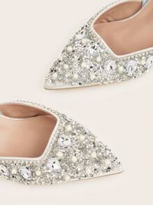 女士金属扣尖头优雅高跟鞋，适合春夏穿着，猫跟设计，优雅大方，适合派对装扮 - 銀色 - 查看 5