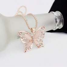 女士简约水钻蝴蝶镂空吊坠长款毛衣链、冬季毛衣装饰配件、优雅礼品珠宝