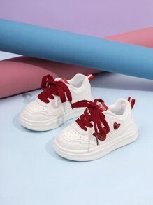 A Pair Of Unisex 6-Year-Old Children's Skateboard Shoes For Autumn 2024 For Boys And Girls. Panda Shoes For Girls And White Shoes For Children - Red - View 2