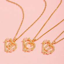 Fashion Light Luxury Hollow Love Flower A-Z Letter Pendant Necklace Initials Necklace Women's Jewelry