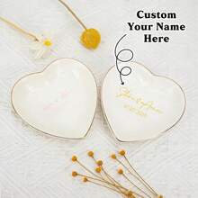 1 件心形陶瓷戒指盘，用于放置戒指、项链、珠宝，适合母亲节、婚礼、节日装饰、戒指架、创意陶瓷戒指托盘，送给朋友、家人、周年纪念日、母亲节、女朋友的礼物，定制情侣名字珠宝托盘，毕业礼物 - 白色 - 查看 1