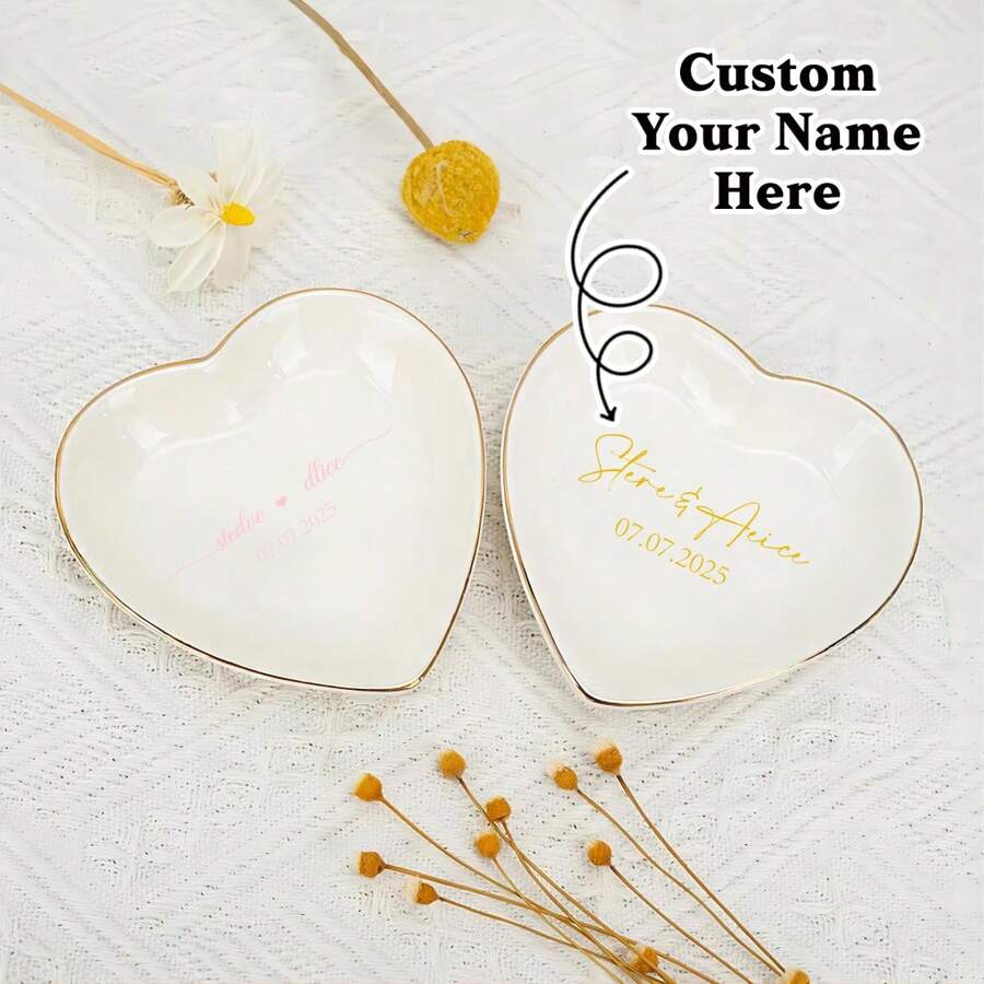 1 件心形陶瓷戒指盘，用于放置戒指、项链、珠宝，适合母亲节、婚礼、节日装饰、戒指架、创意陶瓷戒指托盘，送给朋友、家人、周年纪念日、母亲节、女朋友的礼物，定制情侣名字珠宝托盘，毕业礼物 - 白色 - 查看 1