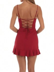 Women's Sleeveless Ruffle Mini Dress - Spaghetti Strap, Cross Back, Square Neck Bodycon Design. Perfect For Clubwear, Parties, Or Night Out - 紅色 - 查看 2