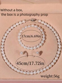 4 件珍珠串珠首饰套装，简约优雅 925 银扣项链和手链套装，含 8 毫米、10 毫米珍珠、耳环，适合女孩、女士、母亲、情人节的礼物，附小黑盒（珠子数量随机）