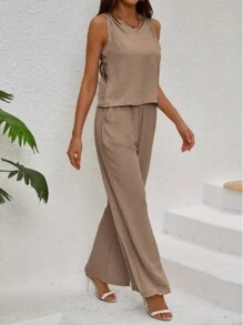 Solid Color Holiday Jumpsuit, Contrast Lace V-Neck Tank Top And High-Waisted Stretch Wide-Leg Pants - 深卡其色 - 查看 2