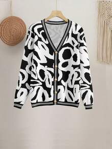 女士加大码优雅花卉印花弹力开衫和纯色裤子套装，秋冬休闲工作服