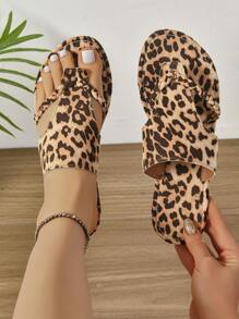 Women Flat Sandals, Fashionable Woven Strap Flip Flops, Versatile Casual Beach Sandals