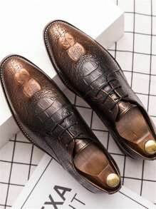 Men's Formal Pointed Toe Lace-Up Embossed Leather Dress Shoes - Brown - View 1