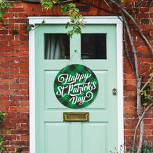 1pc Happy St. Patrick's Day Decoration, Green Shamrock Buffalo Plaid Paper Door Hanger Sign & Clover Paper Round Plaque, Suitable For Irish Holiday Window, Home, Wall, Indoor/Outdoor, Farmhouse, Party Decor