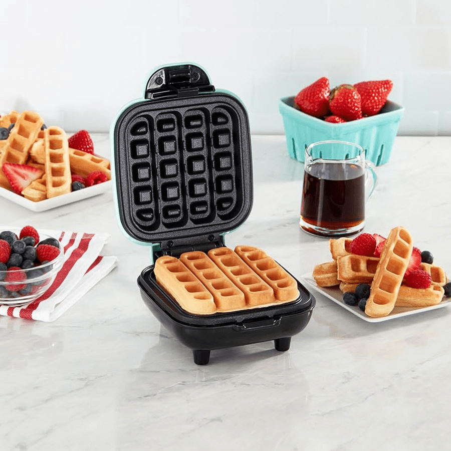 Mini Máquina De Waffle Quadrada Antiaderente Novidade 110v