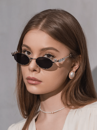 1 件女士椭圆形小镜框个性化水钻镶嵌金属设计复古优雅奢华朋克时尚欧美时尚派对眼镜适合夏季海滩度假、户外、旅行