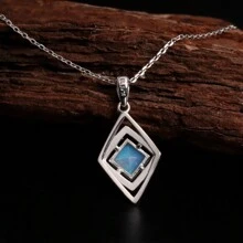 Bolaijewelry Una pieza de elegante colgante de plata con ópalo natural, piedra natal de octubre, para mujeres en aniversarios, banquetes y bodas