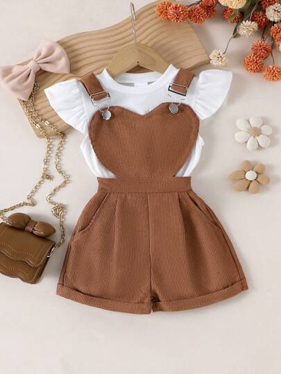 Set de 2 piezas de verano para niñas pequeñas: blusa blanca de manga corta casual + pantalones peto de color café oscuro