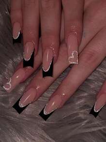 24 stuks middelgrote vierkante Franse tip persnagels met medium hartpatroon met glitter passen perfect bij acryl kunstnagels set, bevat 1 stuk geleilijm en 1 stuk nagelvijl, gemakkelijk te dragen acryl kunstnagels Franse tip nagel voor vrouwenmeisjes dagelijks werk festivals feestgebruik
