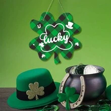 1pc Happy St. Patrick's Day Decoration, Green Shamrock Buffalo Plaid Paper Door Hanger Sign & Clover Paper Round Plaque, Suitable For Irish Holiday Window, Home, Wall, Indoor/Outdoor, Farmhouse, Party Decor