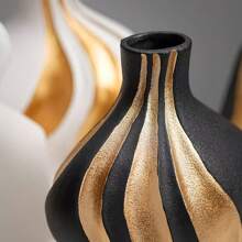 Modern Black Ceramic Gold Flower Vase Art Flower Arrangement Vase Living Room Desktop Decoration Ornament Nordic Bedroom Dining Table White Gold Flower Vase Decoration Gifts Birthday Graduation Home Decor Back To School Room Decor School Supplies Glass Vase