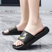 Comfortable Non-Slip Soft Sole Summer EVA Slides - Sleek Black Indoor & Outdoor Slippers With Textured Diamond Pattern For Beach, Shower, And Casual Wear