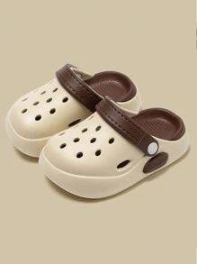 Nuevas sandalias de verano tipo zueco de EVA hueca, con diseño de dibujos animados lindos, para moda de playa para niños pequeños y niños