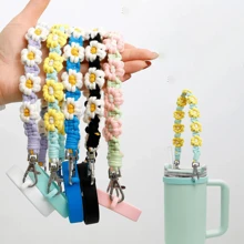1pc Daisy Water Bottle Holder Handle, Handmade Silicone Cup Sleeve With Adjustable Strap, Reusable Coffee Cup Jacket