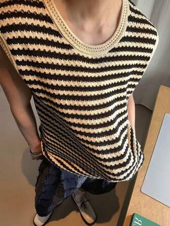 白悦高级复古条纹无袖针织背心，男士圣诞节、圣诞毛衣、新年、新年服装、新年服饰