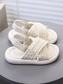 1 双女童新款时尚软底沙滩凉鞋