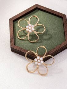 1 Pair Geometric Exaggerated Pearl Petal Drop Earrings - Gold Pearl Earrings - View 3
