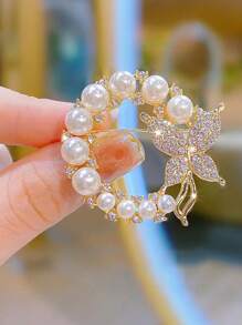 1 Pc Rhinestone Butterfly Faux Pearl Brooch, Elegant Chic Dress Accessory, Suitable For Gifts To Bestie, Girlfriend, Wife, Formal Occasions Dress Accessories Pin For Clothes Bag Charm School Office Accessories Shirts Jacket Jewelry Halloween Clothes Pin Funny Cute Teacher Gifts Costume Accessories Bag Charms Christmas