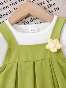 2pcs Cute Baby Girl Summer Outfit: White T-Shirt Top And Loose Fresh Green Floral Print Bib Overall Dress Set