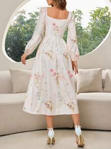 法式浪漫碎花泡泡袖连衣裙