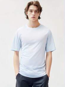 男士运动 T 恤，速干短袖跑步服，夏季轻便健身服装，适合篮球、羽毛球 - 白色 - 查看 1