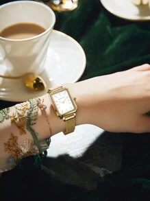 HANNAH MARTIN 1 Stück Mode Quadratische Uhr 34mm Rosegold&Silber&Gold&Schwarz, minimalistischer Stil, original japanisches importiertes Uhrwerk, Edelstahl Mesh Armband, Damen Lässig Armbanduhr