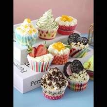 100 个 11CM 什锦彩色蛋糕模具