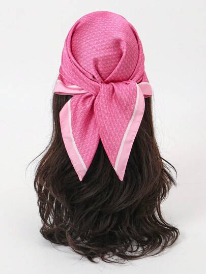 قطعة واحدة من الوشاح المربع مقاس 70 سم مع طبعة بسيطة، وشاح بنجاح جديد للنساء ، متعدد الاستخدامات كعصابة الخصر ، ربطة الرأس ، وربطة العنق الأنيقة