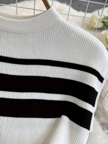 Bộ thời trang thanh lịch thường ngày mùa thu dành cho nữ, Bộ hai mảnh áo len kẻ sọc tương phản thời trang phong cách Hàn Quốc và quần ống rộng, Bộ hai mảnh áo len đi làm thời trang tối giản, sành điệu - trắng - Xem 5