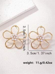 1 Pair Geometric Exaggerated Pearl Petal Drop Earrings - Gold Pearl Earrings - View 4