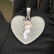 Mặt dây chuyền hình trái tim nứt tùy chỉnh, chất liệu đồng thau đính đá Cubic Zirconia, dây chuyền ảnh tự làm, phong cách Hip Hop, phụ kiện đeo hàng ngày cho cặp đôi, kèm 1 dây chuyền bện. - Nhiều màu - Xem 12