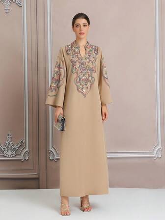 卡其色 3D 刺绣水钻特别节日优雅长袍，迪拜绳绣大码长裙，土耳其电脑钻孔女式长裙卡夫坦，大码女式长袍 BC4619（定制）