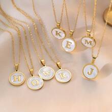 1PC Fashion A-Z Heart Initial Letter Pendant Necklace Stainless Steel Shell Clavicle Chain Necklace For Women Men Valentine's Day Gift Valentines,Mom,Mother,Mother's Day,Gift