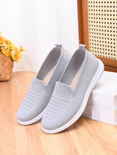 2025 New Spring/Autumn Light-Weight Women Shoes, Middle-Aged & Elderly Soft Sole Non-Slip Breathable Flat Loafers, Comfortable Casual Granny Shoes
