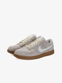 Nike DUNK Women's Sneakers Light Orewood Brown/Sail/Gum Light Brown FQ8147-104 - Light Orewood Brown/Sail/Gum Light Brown - View 2
