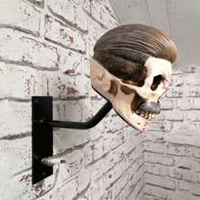 1 PIEZA Soporte de pared tipo estante de resina para casco de motocicleta con diseño de calavera, para almacenamiento de cascos, gorras, pelotas de béisbol y cascos de rugby, decoración para el hogar - Multicolor - Ver 4