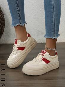 Zapatillas de plataforma minimalistas, versátiles y casuales de moda
