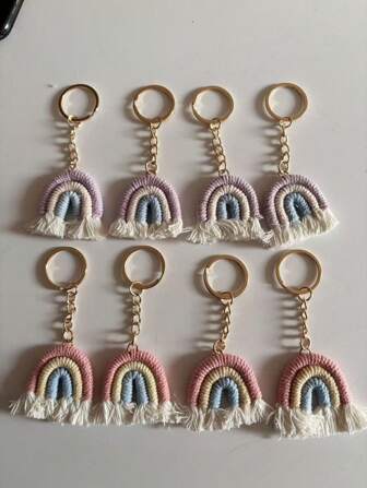 8 st Handgjorda Rainbow Nyckelringar Virkade